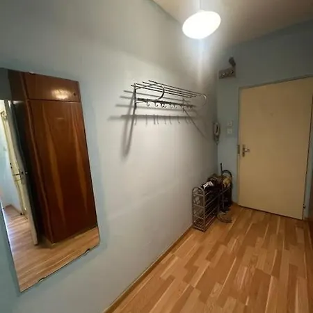 2 Bedroom Apt, Near Subway Apartment